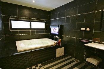 Fairy Tale City Motel Hualian Zewnętrze zdjęcie